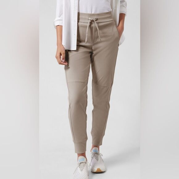 Athleta Headlands Hybrid Trek Jogger (6) - Picture 1 of 7